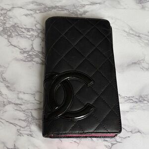 CHANEL Black Quilted cambon wallet lambskin